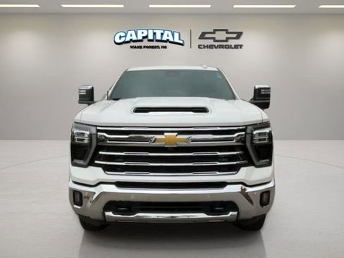 Used 2024 Chevrolet Silverado 2500 LTZ w/ LTZ Premium Package image 8