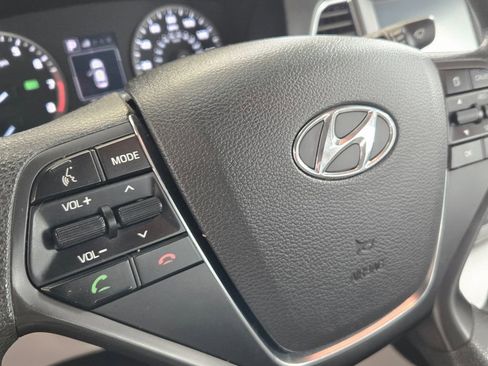 Used 2016 Hyundai Sonata SE image 31