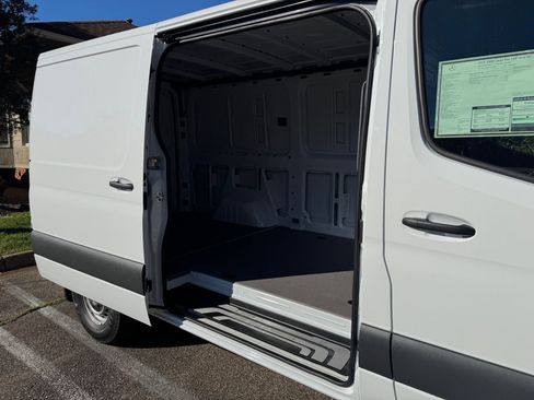 New 2026 Mercedes-Benz Sprinter 2500 image 20
