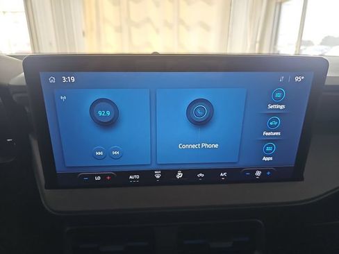 Used 2025 Ford Maverick Lobo AWD/4WD image 37