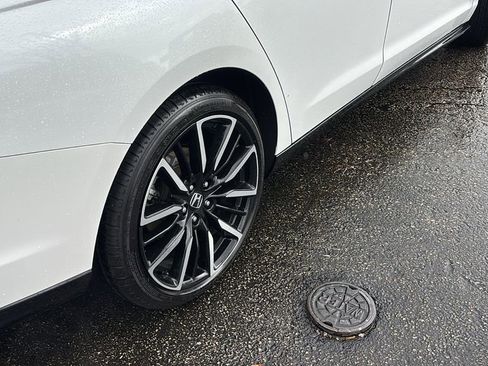 Certified 2023 Honda Accord Touring image 8