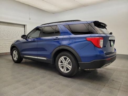 Used 2021 Ford Explorer XLT w/ Equipment Group 202A image 3