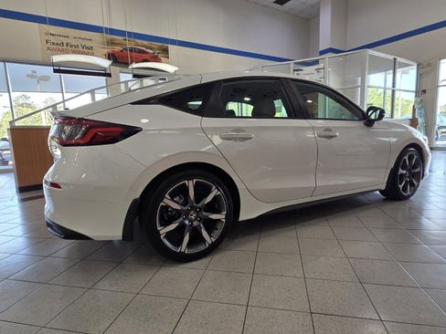 New 2026 Honda Civic Sport Touring image 4
