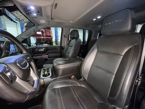 Used 2022 GMC Sierra 3500 Denali w/ Denali Ultimate Package image 20
