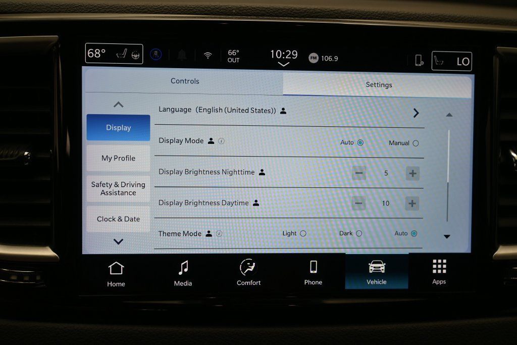 Used 2025 Chrysler Pacifica Select FWD image 18