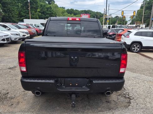 Used 2018 RAM 1500 Big Horn AWD/4WD image 4