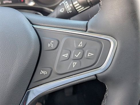 Used 2024 Chevrolet Equinox LT image 24