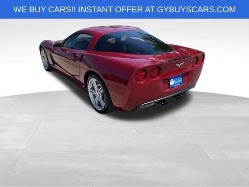 Used 2008 Chevrolet Corvette Coupe w/ Preferred Equipment Group RWD image 3