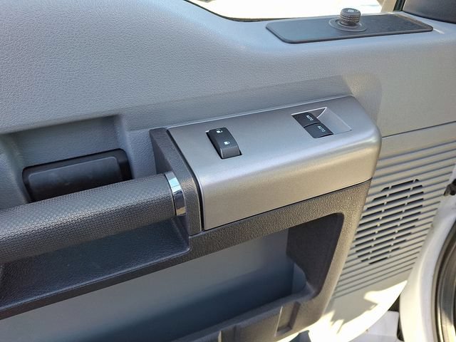 Used 2023 Ford F650 2WD Regular Cab Super Duty image 11