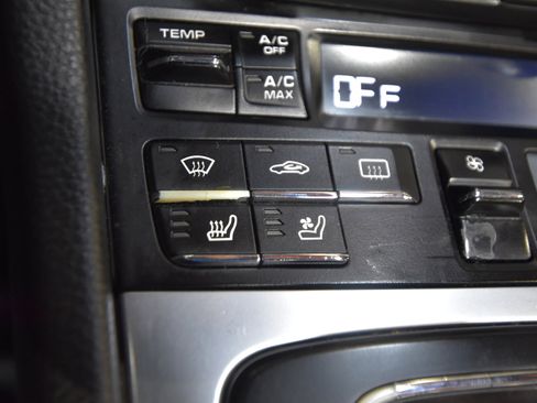 Used 2016 Porsche Boxster image 38