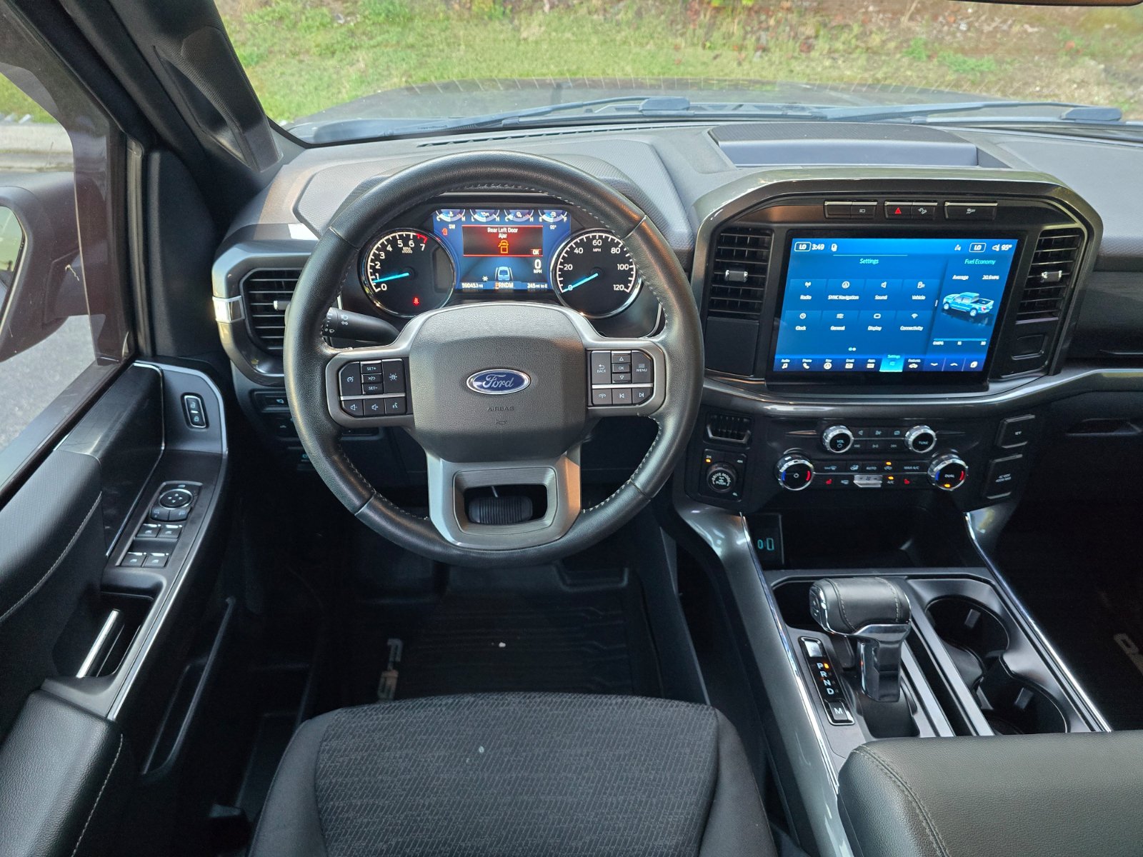 Used 2022 Ford F150 XLT w/ Equipment Group 302A High AWD/4WD image 15
