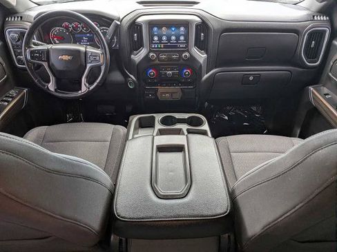 Used 2020 Chevrolet Silverado 1500 LT w/ Convenience Package AWD/4WD image 19