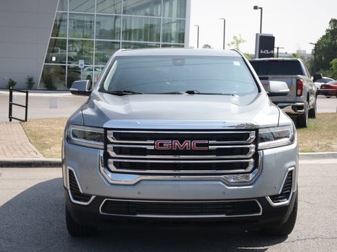 Used 2023 GMC Acadia SLE FWD image 7