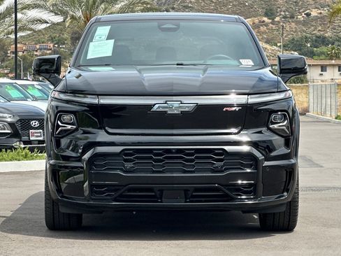 New 2024 Chevrolet Silverado EV RST AWD/4WD image 9