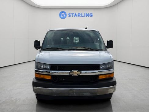 Used 2025 Chevrolet Express 2500 w/ Driver Convenience Package RWD image 15