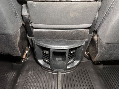 Used 2022 RAM 2500 Big Horn w/ Level 1 Equipment Group AWD/4WD image 28
