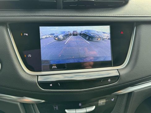 Used 2023 Cadillac XT5 Premium Luxury image 22