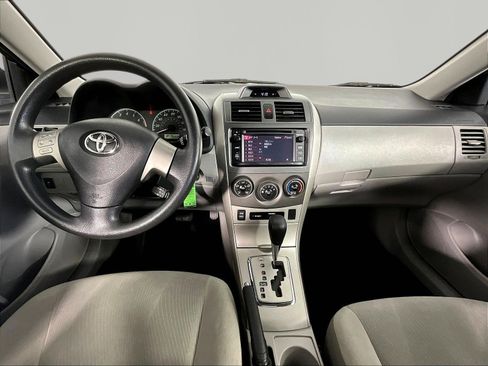 Used 2013 Toyota Corolla LE FWD image 7