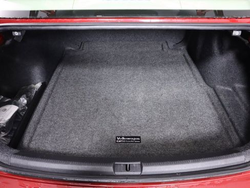 Used 2016 Volkswagen Passat 1.8T SE w/ Lighting Package image 35