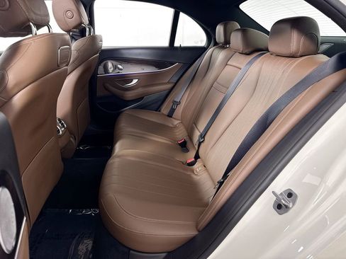 Used 2019 Mercedes-Benz E 300 E 300 image 30