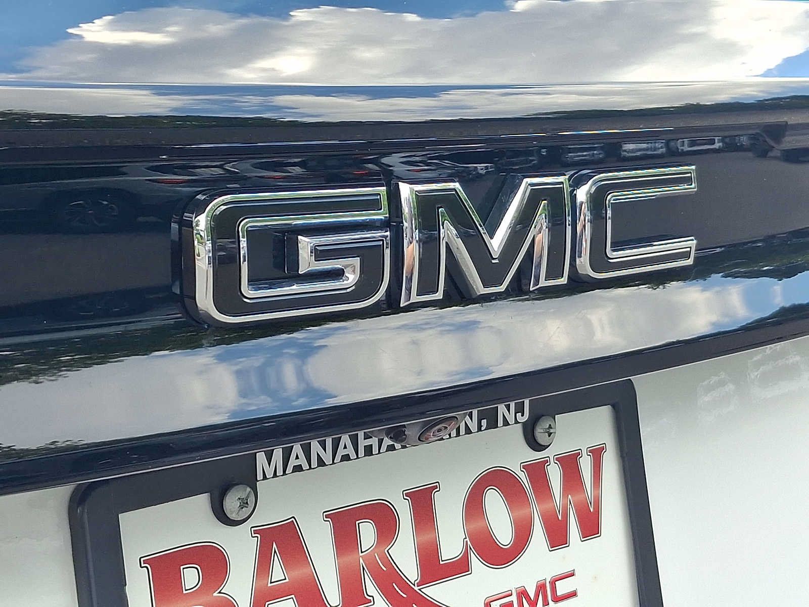 Used 2026 GMC Acadia Elevation w/ Black Edition FWD image 33