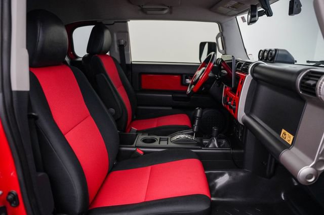 Used 2012 Toyota FJ Cruiser 4WD w/ Upgrade Pkg II image 20