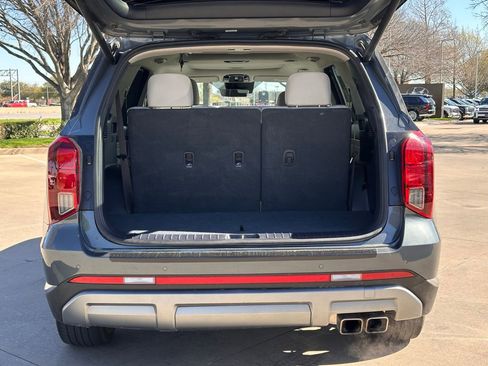 Used 2025 Hyundai Palisade Limited image 16