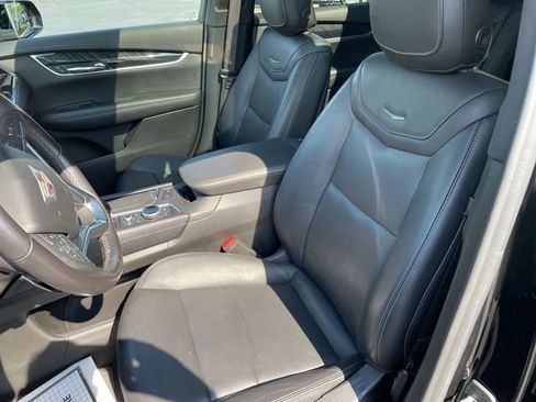 Used 2021 Cadillac XT6 Premium Luxury AWD/4WD image 12