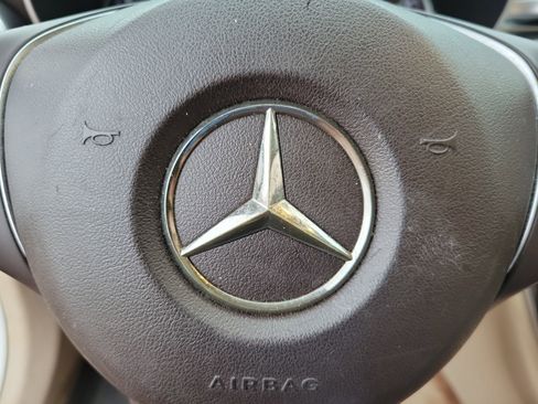 Used 2015 Mercedes-Benz C 300 4MATIC Sedan image 19