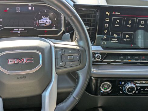 Used 2023 GMC Sierra 1500 SLT image 23