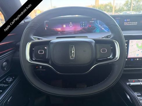Used 2025 Lincoln Nautilus Premier w/ Equipment Group 102A AWD/4WD image 17