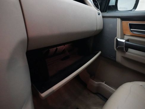 Used 2015 Land Rover LR4 HSE LUX AWD/4WD image 31