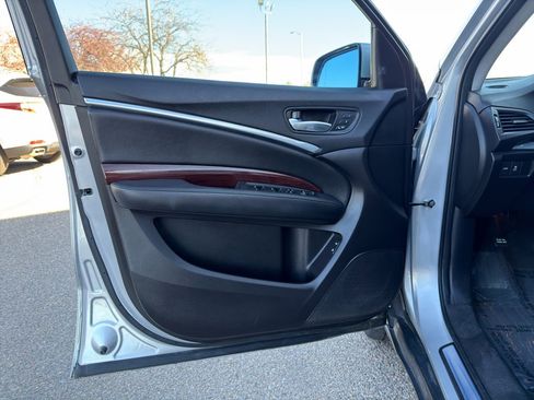 Used 2015 Acura MDX SH-AWD w/ Technology Package image 9