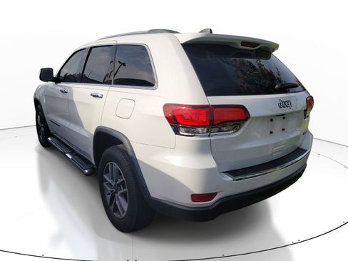 Used 2020 Jeep Grand Cherokee Limited RWD image 6