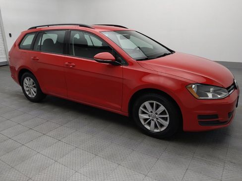 Used 2016 Volkswagen Golf S image 11