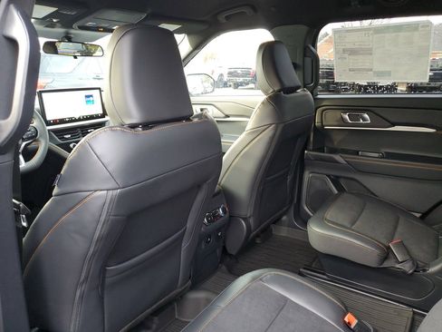 New 2026 Ford Explorer Tremor image 30