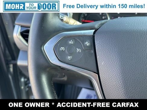 Used 2023 Chevrolet Traverse LT image 18