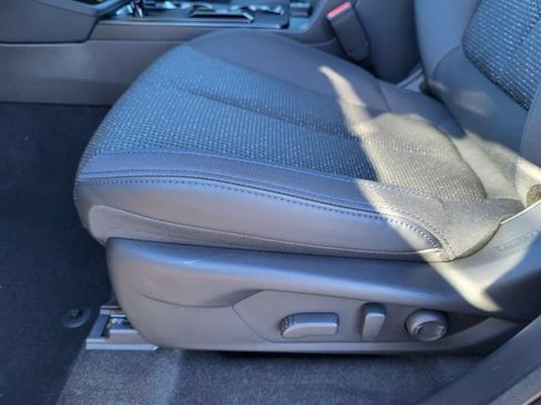Used 2026 Subaru Forester Premium AWD/4WD image 16