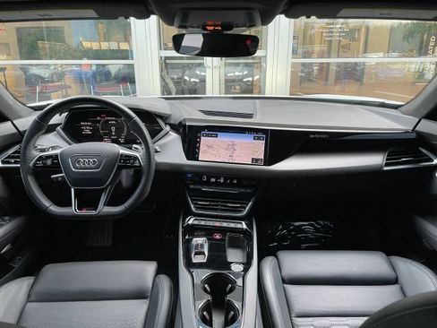 Used 2023 Audi RS e-tron GT w/ Ceramic Brake Package AWD/4WD image 43