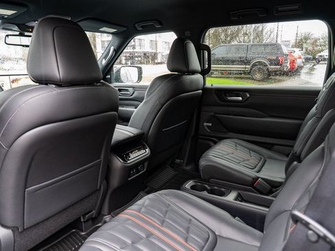 New 2026 Nissan Armada PRO-4X w/ Captain's Chari Seat Package AWD/4WD image 26