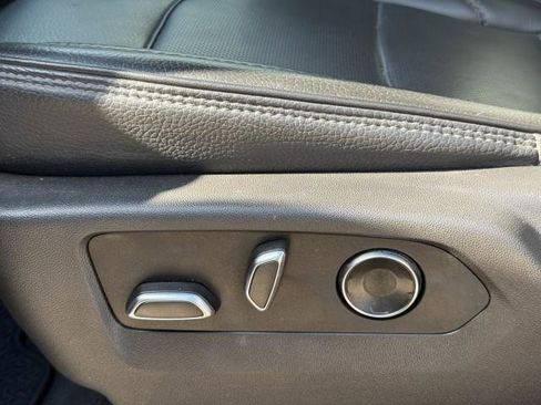 Used 2024 GMC Sierra 1500 Denali image 18