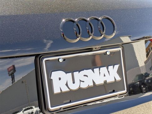 New 2025 Audi Q3 2.0T Premium image 15