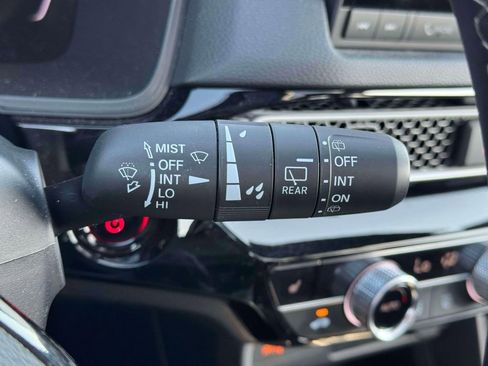 Used 2025 Honda Civic Sport image 24