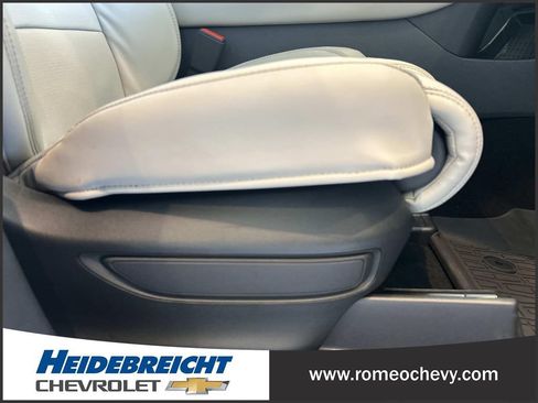 Used 2025 Lincoln Aviator Reserve w/ Equipment Group 201A AWD/4WD image 39