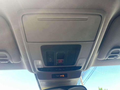 Certified 2024 Honda Accord EX image 33