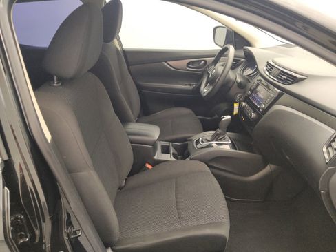 Used 2019 Nissan Rogue Sport S FWD image 21