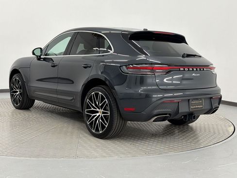 Used 2026 Porsche Macan AWD/4WD image 3