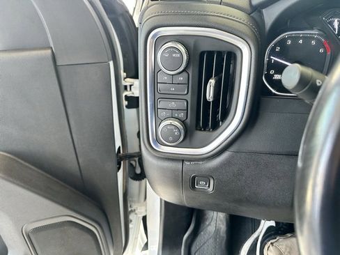 Used 2022 GMC Sierra 2500 SLE w/ Snow Plow Prep/Camper Package image 13