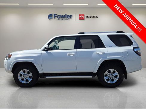 Used 2019 Toyota 4Runner SR5 Premium AWD/4WD image 4