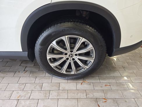 Certified 2023 Mercedes-Benz GLC 300 image 35